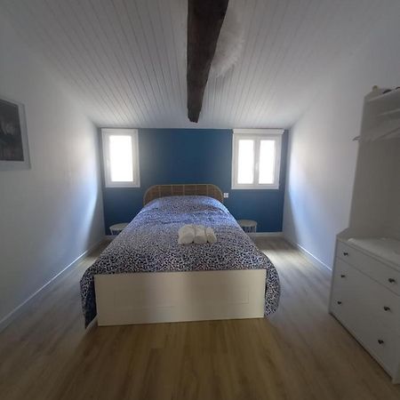 Bienvenue A Figeac Apartment Luaran gambar